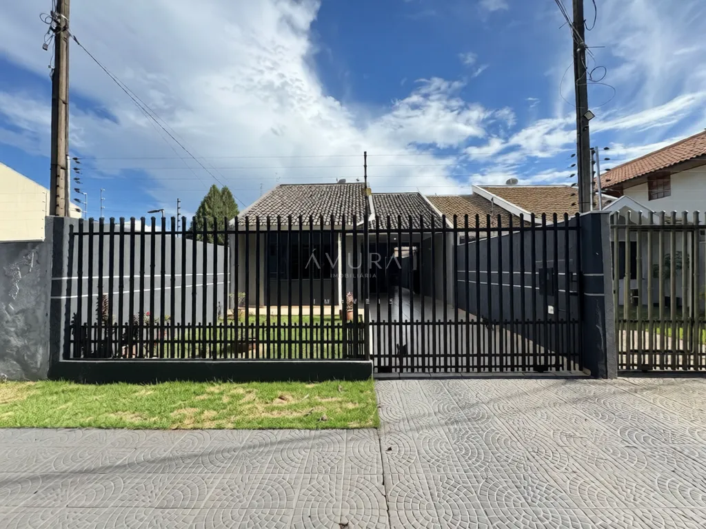 Casa à venda em Maringá, Jardim Iguaçu, com 1 suíte, Jardim Iguaçu