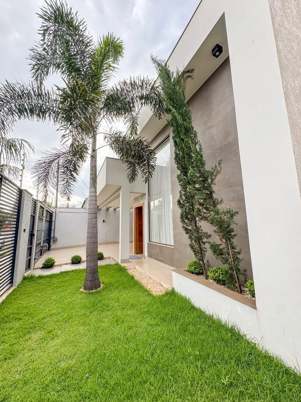 Casa à venda em Maringá, Jardim Santa Helena, com 1 suíte, Jardim Santa Helena — foto 4