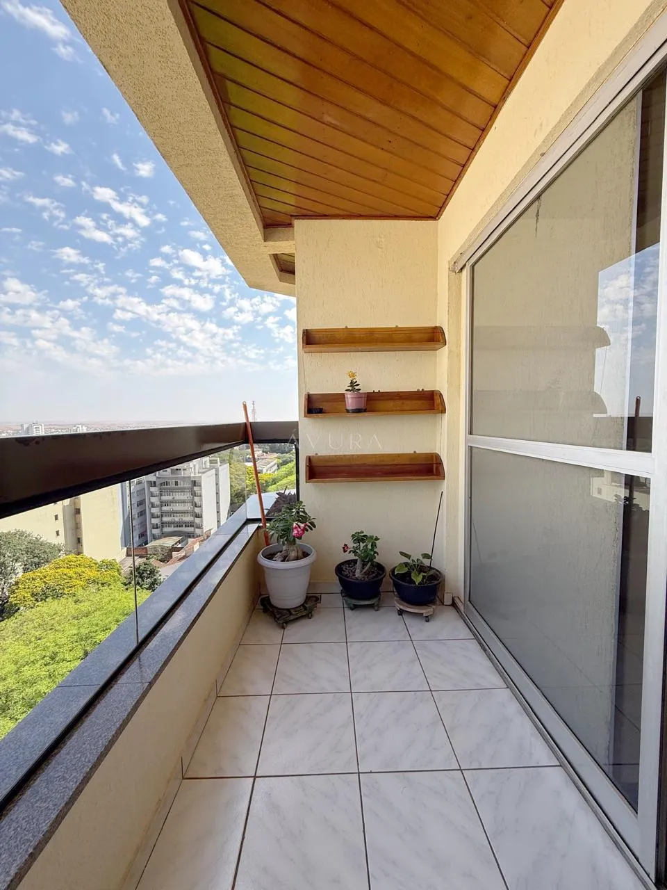 Apartamento à venda em Maringá, Zona 07, com 1 suíte, com 115,95 m², Residencial Lavoisier — foto 4