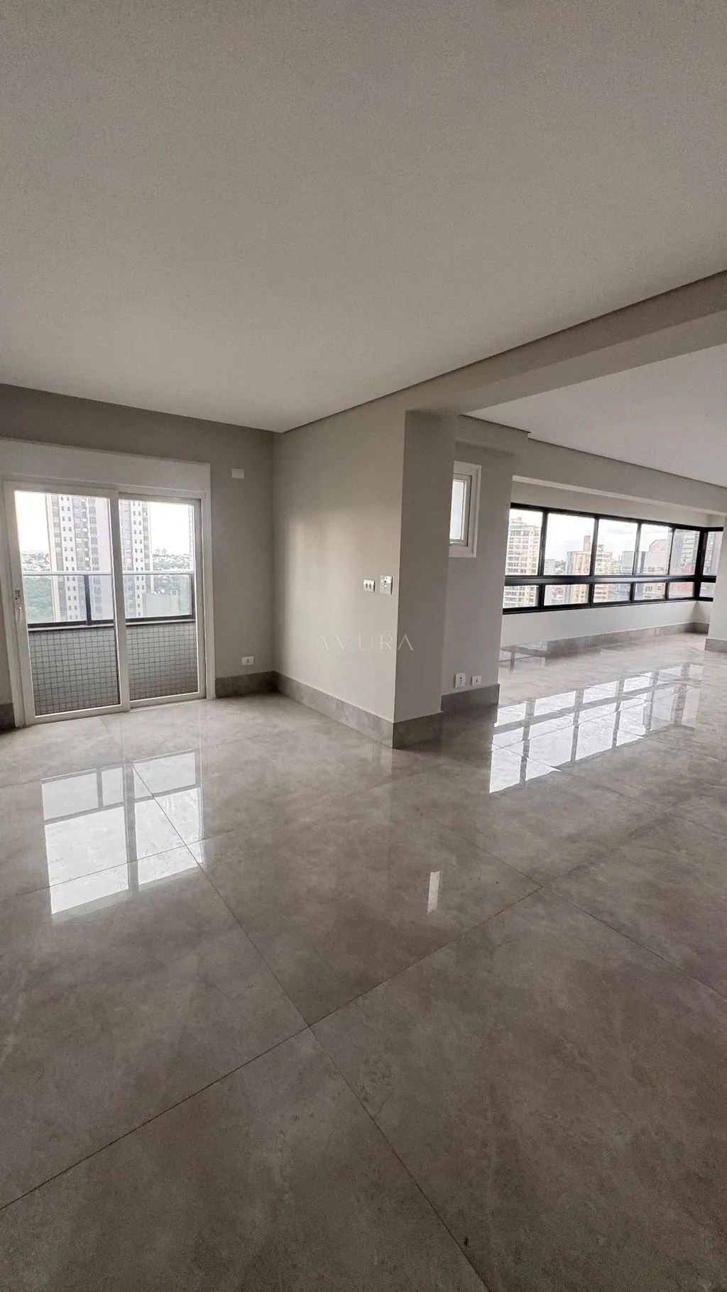 Apartamento à venda em Maringá, Zona 01, com 4 suítes, com 194,26 m², La Residence — foto 5