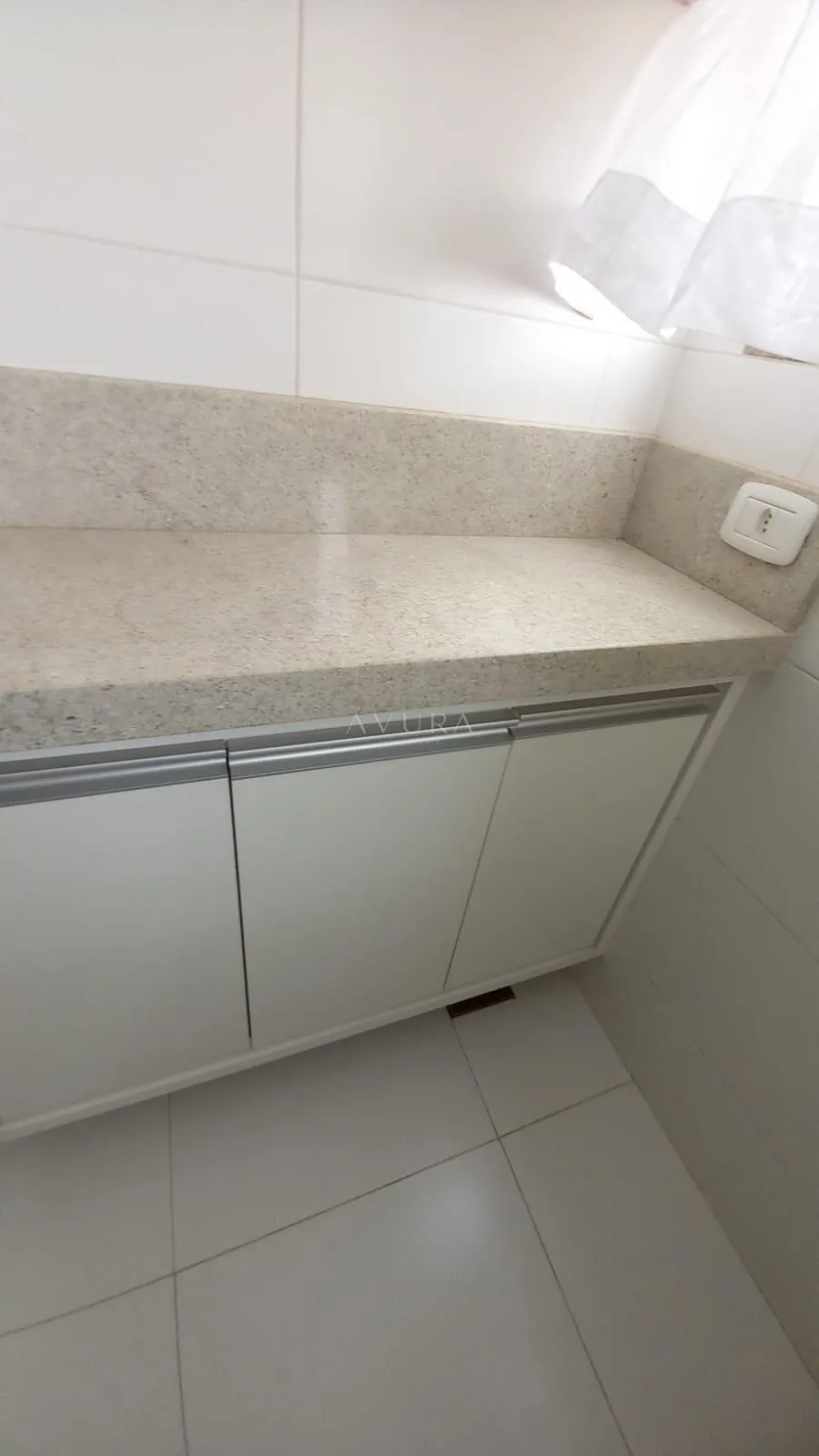 Apartamento à venda em Maringá, Jardim Aclimação, com 1 suíte, com 75 m², Edifício Maria Isabel — foto 8