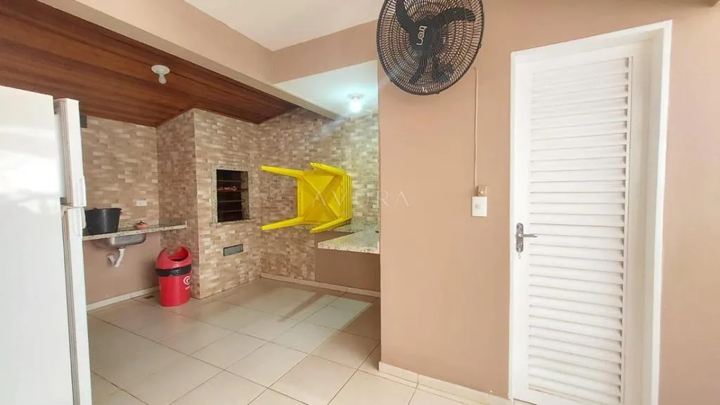 Apartamento à venda em Maringá, Vila Marumby, com 1 suíte, com 94 m², Condomínio Edifício Residencial Copacabana — foto 17