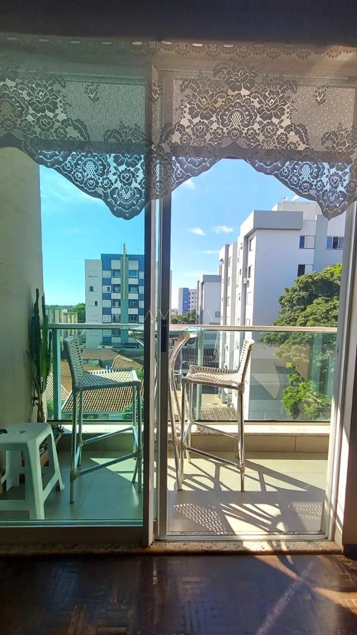 Apartamento à venda em Maringá, Vila Marumby, com 1 suíte, com 94 m², Condomínio Edifício Residencial Copacabana — foto 14