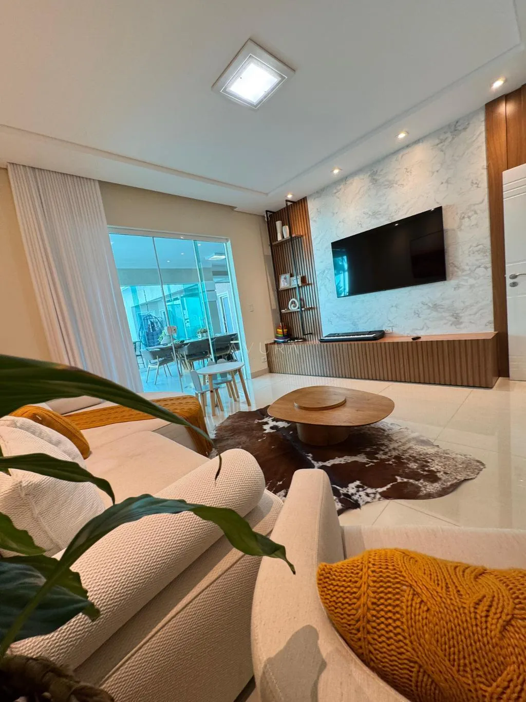 Casa à venda em Maringá, Jardim Leblon, com 3 suítes, Condomínio Residencial Parthenon — foto 4