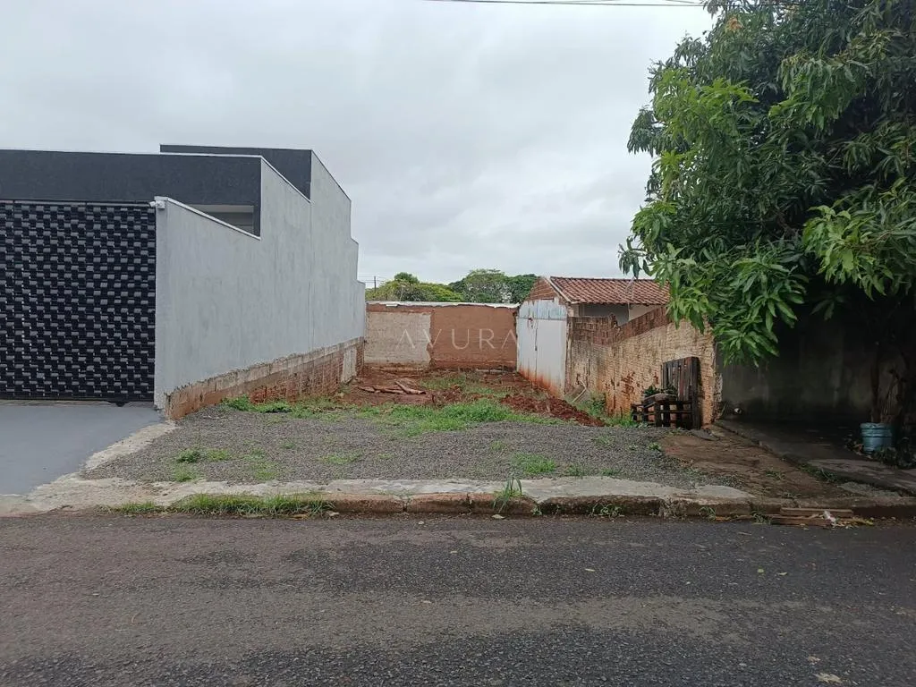 Terreno à venda em Maringá, Parque Residencial Tuiuti, com 150 m², Parque Residencial Tuiuti