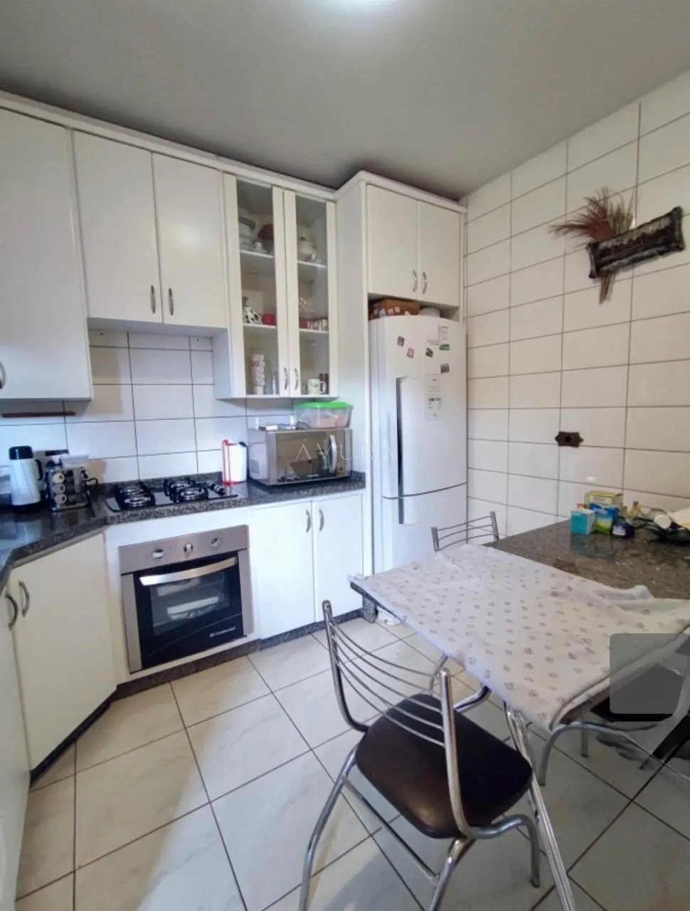 Sobrado à venda em Maringá, Jardim Santa Helena, com 1 suíte, Jardim Santa Helena — foto 3