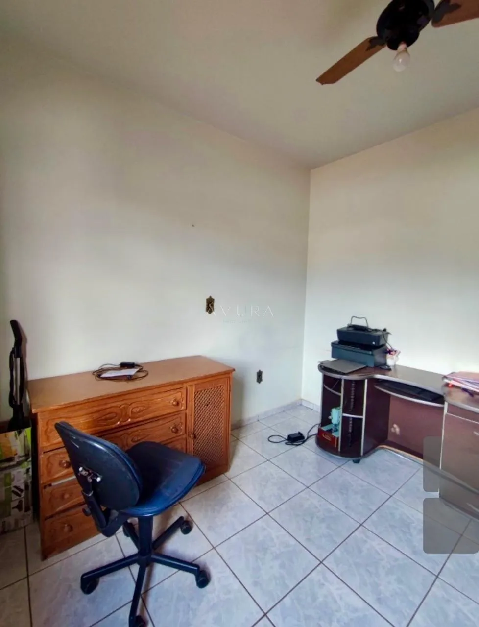 Sobrado à venda em Maringá, Jardim Santa Helena, com 1 suíte, Jardim Santa Helena — foto 15