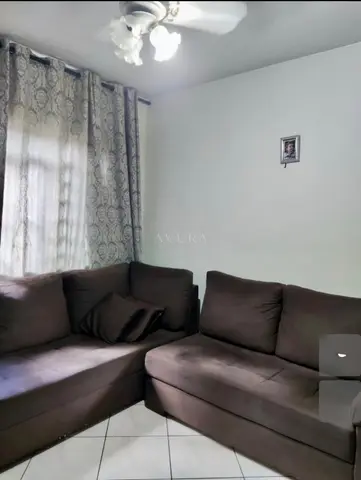 Sobrado à venda em Maringá, Jardim Santa Helena, com 1 suíte, Jardim Santa Helena