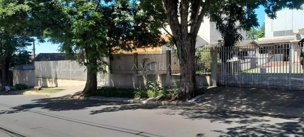 Terreno à venda em Maringá, Jardim Higienópolis, com 368 m², Jardim Higienópolis