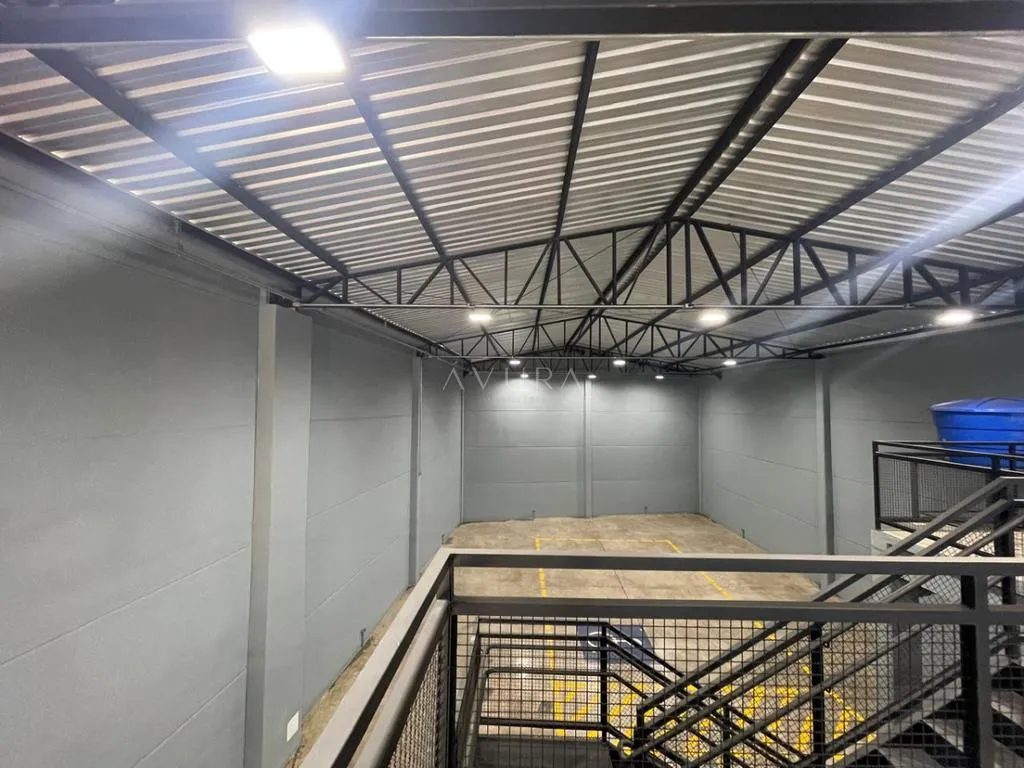 Barracão à venda em Maringá, Zona 06, com 330 m², Zona 06 — foto 9