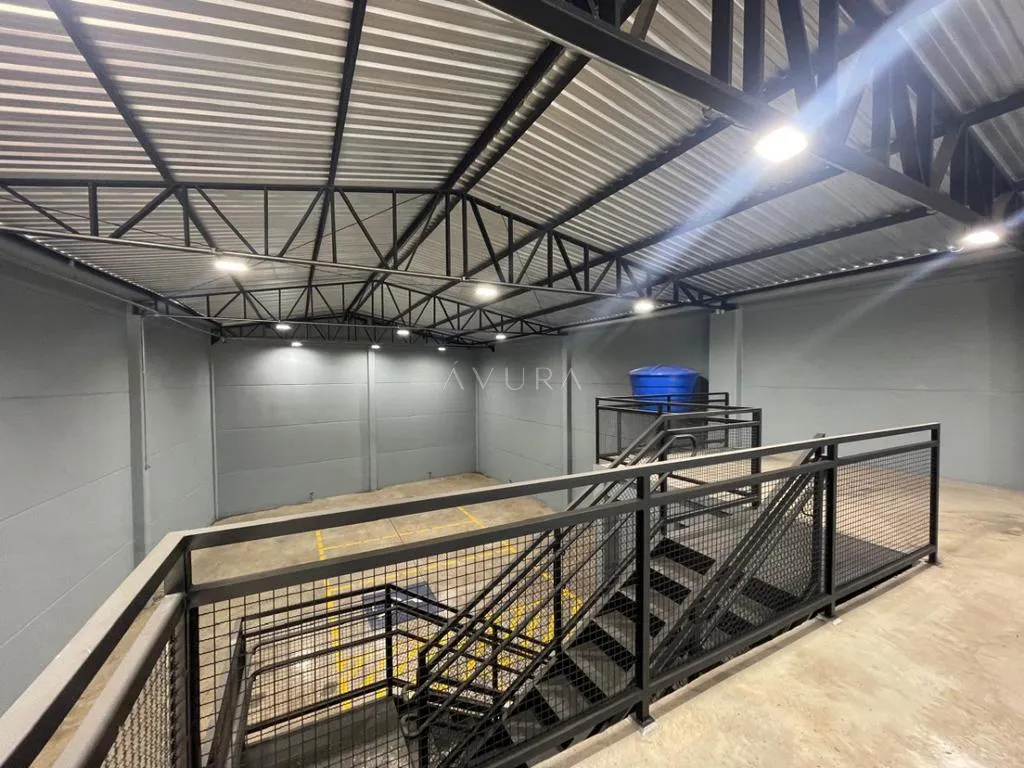Barracão à venda em Maringá, Zona 06, com 330 m², Zona 06 — foto 10