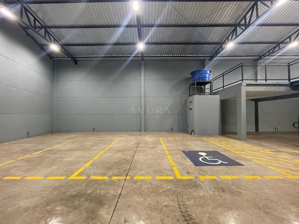 Barracão à venda em Maringá, Zona 06, com 330 m², Zona 06 — foto 14