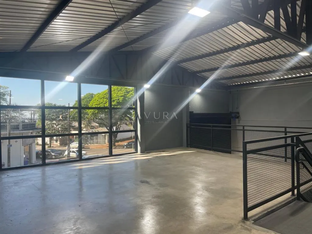 Barracão à venda em Maringá, Zona 06, com 330 m², Zona 06 — foto 6