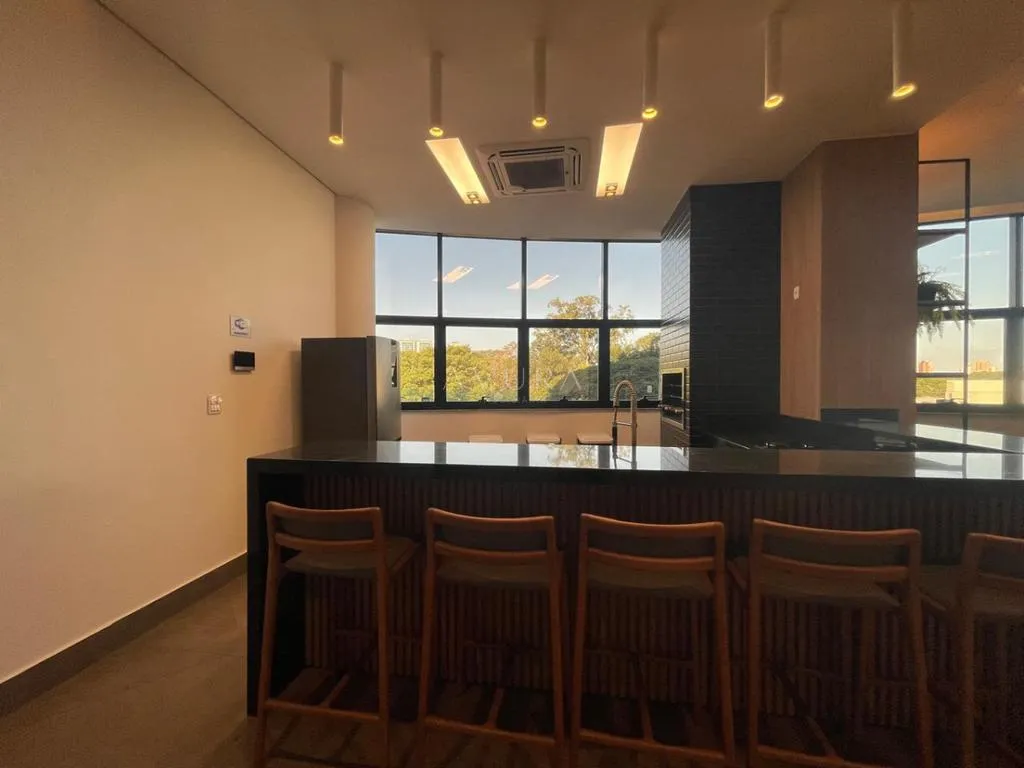 Apartamento à venda em Maringá, Zona 01, com 4 suítes, com 234 m², Condomínio Edifício Eng. Antonio Schwabe — foto 25