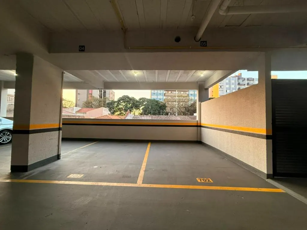 Apartamento Duplex à venda em Maringá, Zona 07, com 3 suítes, com 145,16 m², Zona 07 — foto 23