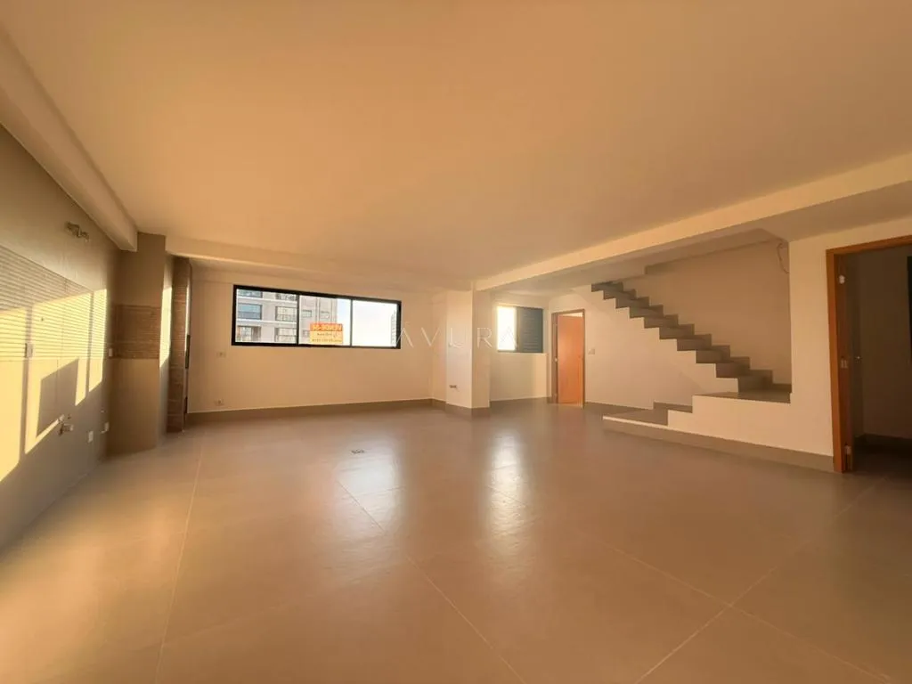 Apartamento Duplex à venda em Maringá, Zona 07, com 3 suítes, com 145,16 m², Zona 07 — foto 3