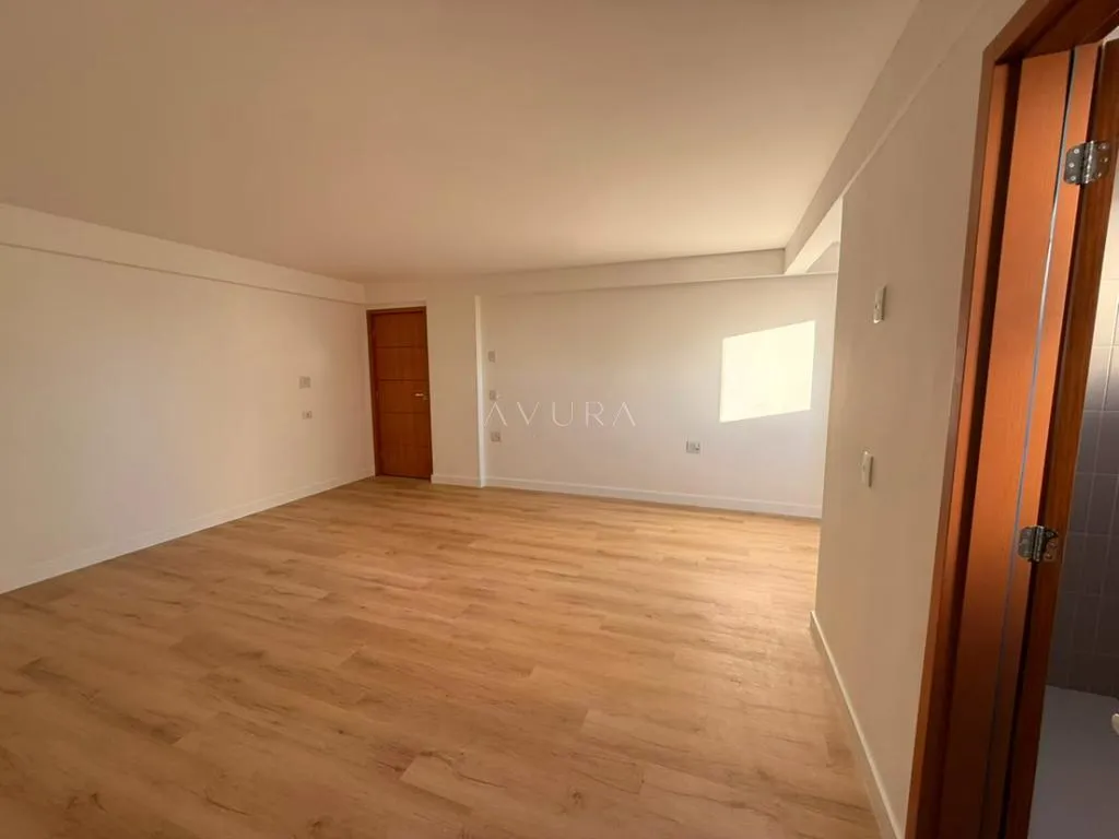 Apartamento Duplex à venda em Maringá, Zona 07, com 3 suítes, com 145,16 m², Zona 07 — foto 14