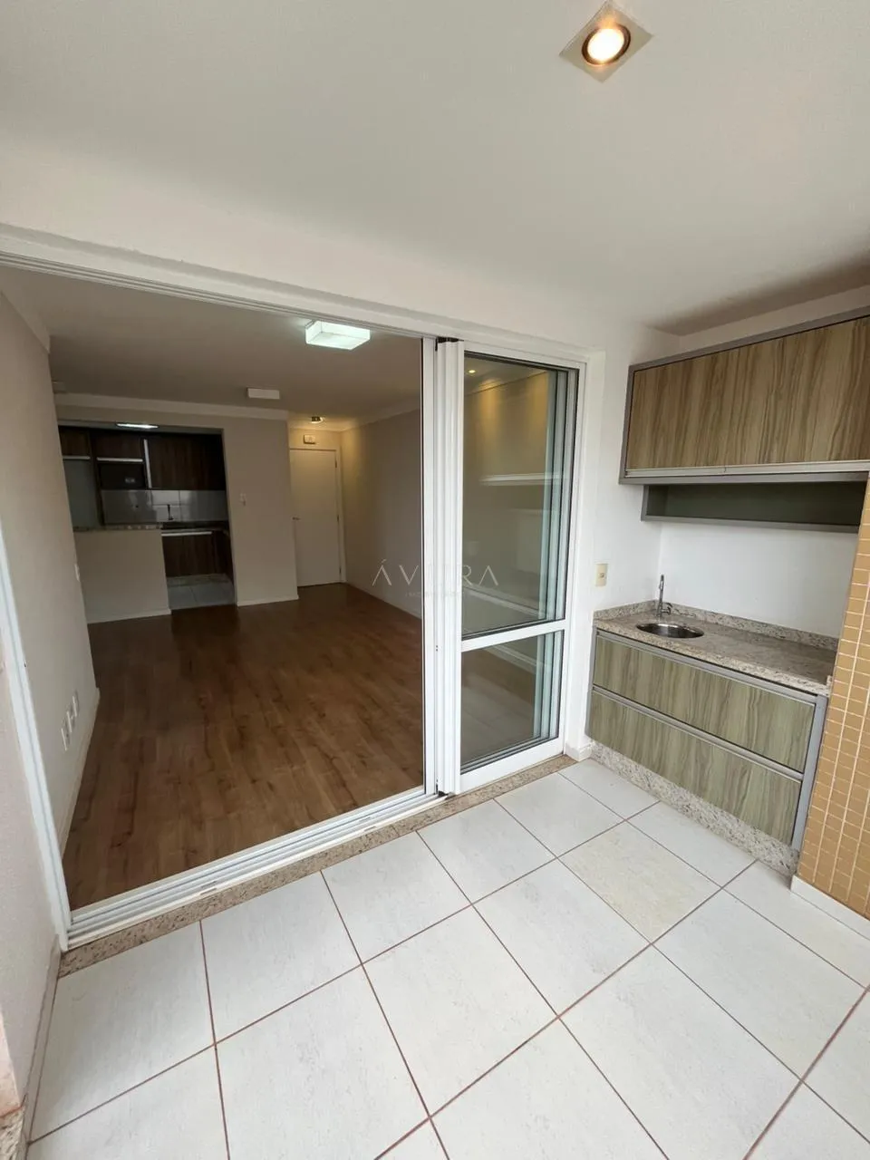 Apartamento à venda em Maringá, Zona 08, com 1 suíte, com 87,42 m², Terraço Bela Vista — foto 3