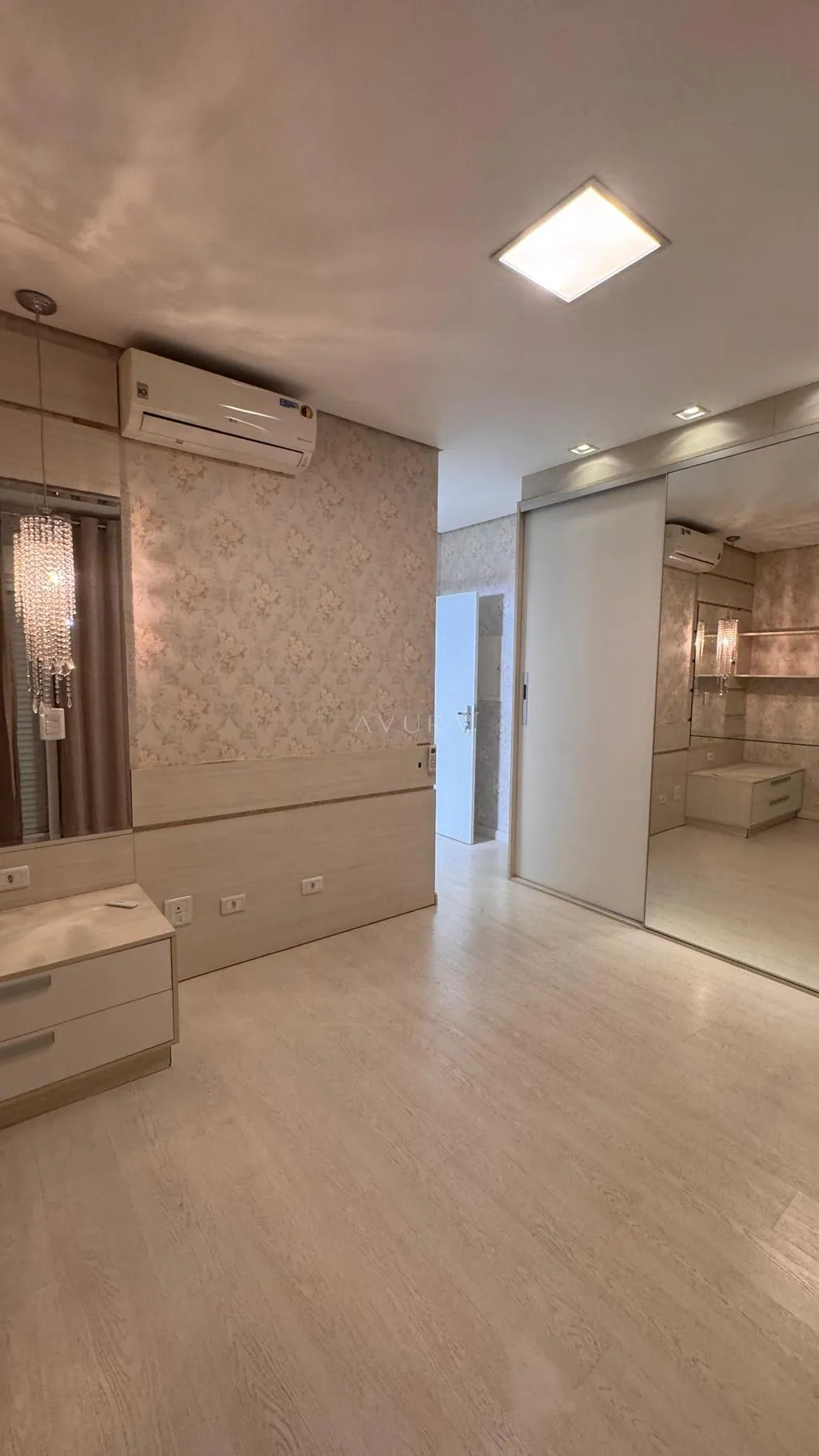 Casa à venda em Maringá, Zona 02, com 4 suítes, Zona 02 — foto 17