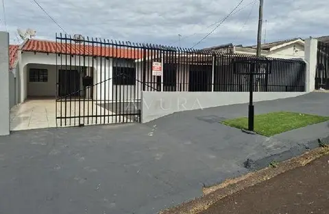 Casa à venda em Maringá, Conjunto Residencial Rodolpho Bernardi, com 1 suíte