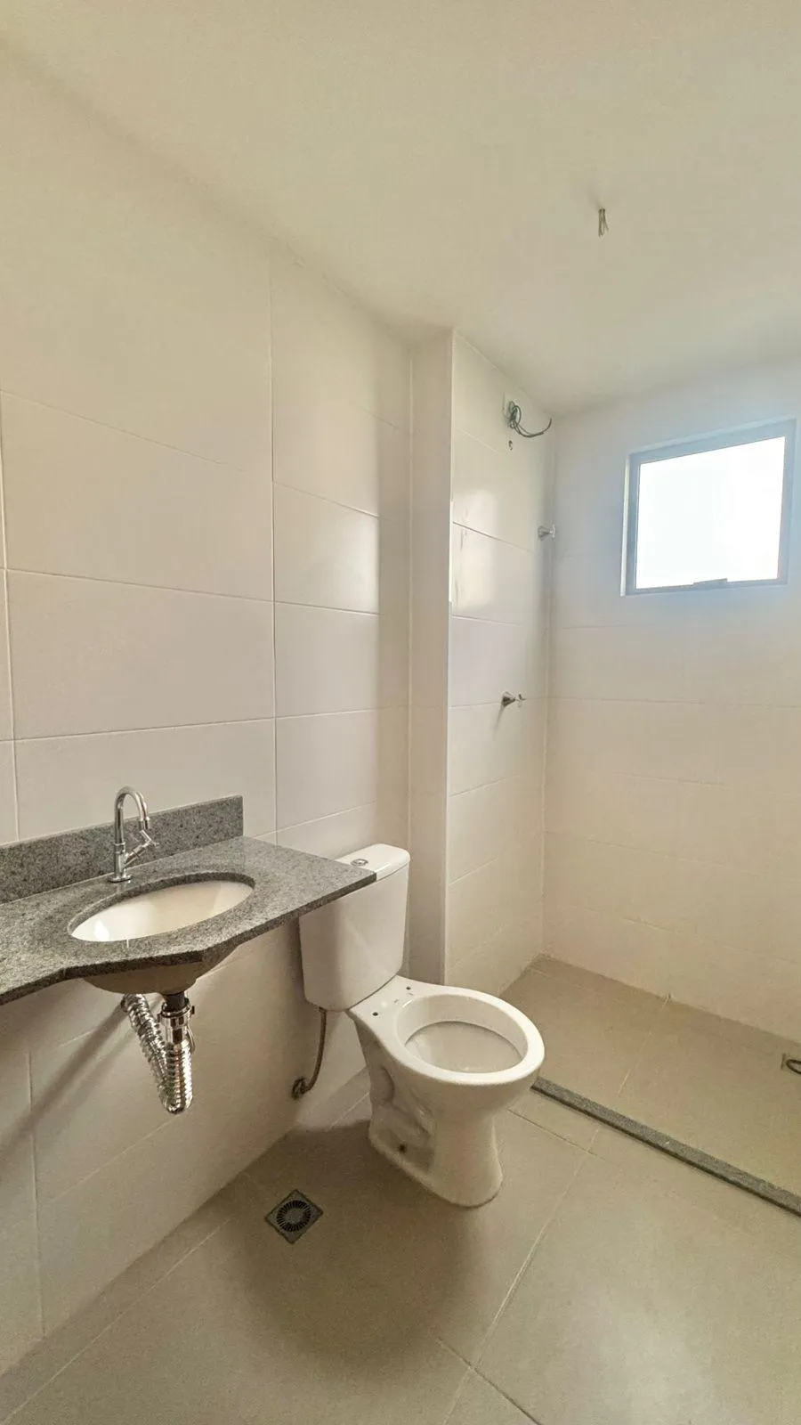 APARTAMENTO NOVO, À VENDA, NO EDIFÍCIO TORRES DOURO, NA VILA EMÍLIA, EM MARINGÁ — foto 18
