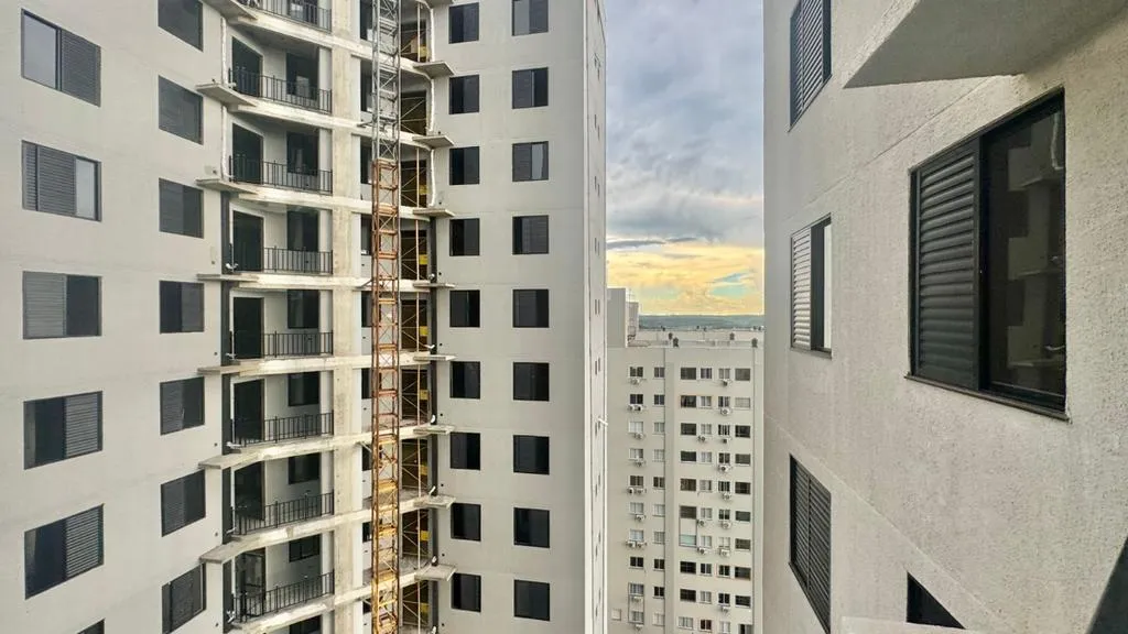 APARTAMENTO NOVO, À VENDA, NO EDIFÍCIO TORRES DOURO, NA VILA EMÍLIA, EM MARINGÁ — foto 10