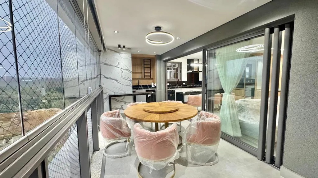 Apartamento à venda em Maringá, Zona 03, com 3 suítes, com 161 m², Evidence — foto 9