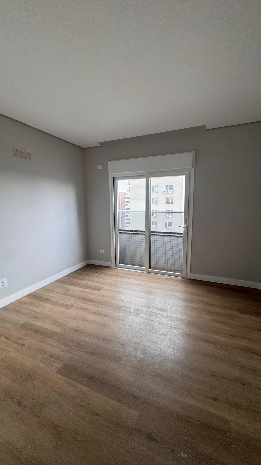 Apartamento à venda em Maringá, Zona 01, com 4 suítes, com 194,26 m², La Residence — foto 16