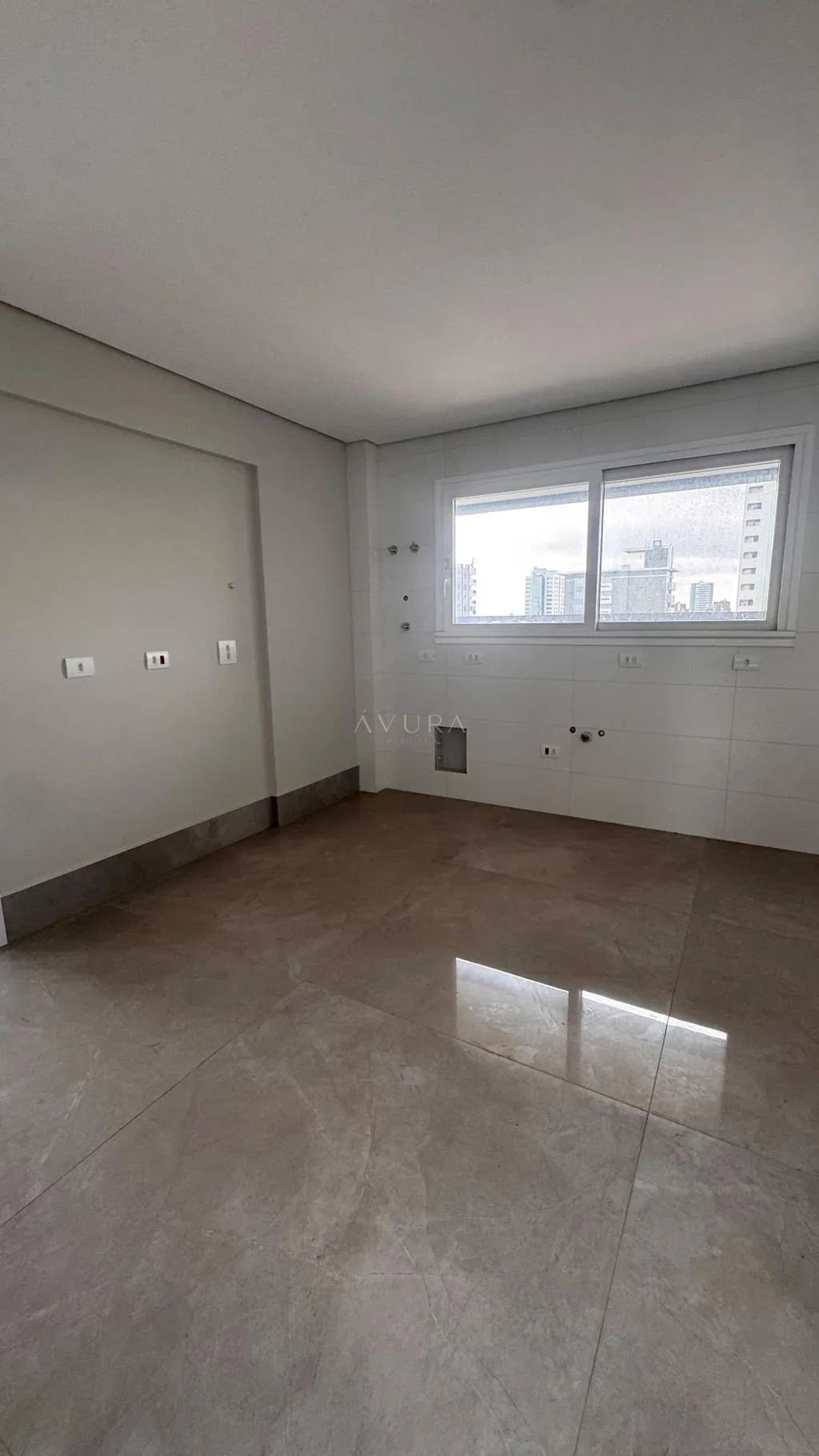 Apartamento à venda em Maringá, Zona 01, com 4 suítes, com 194,26 m², La Residence — foto 24