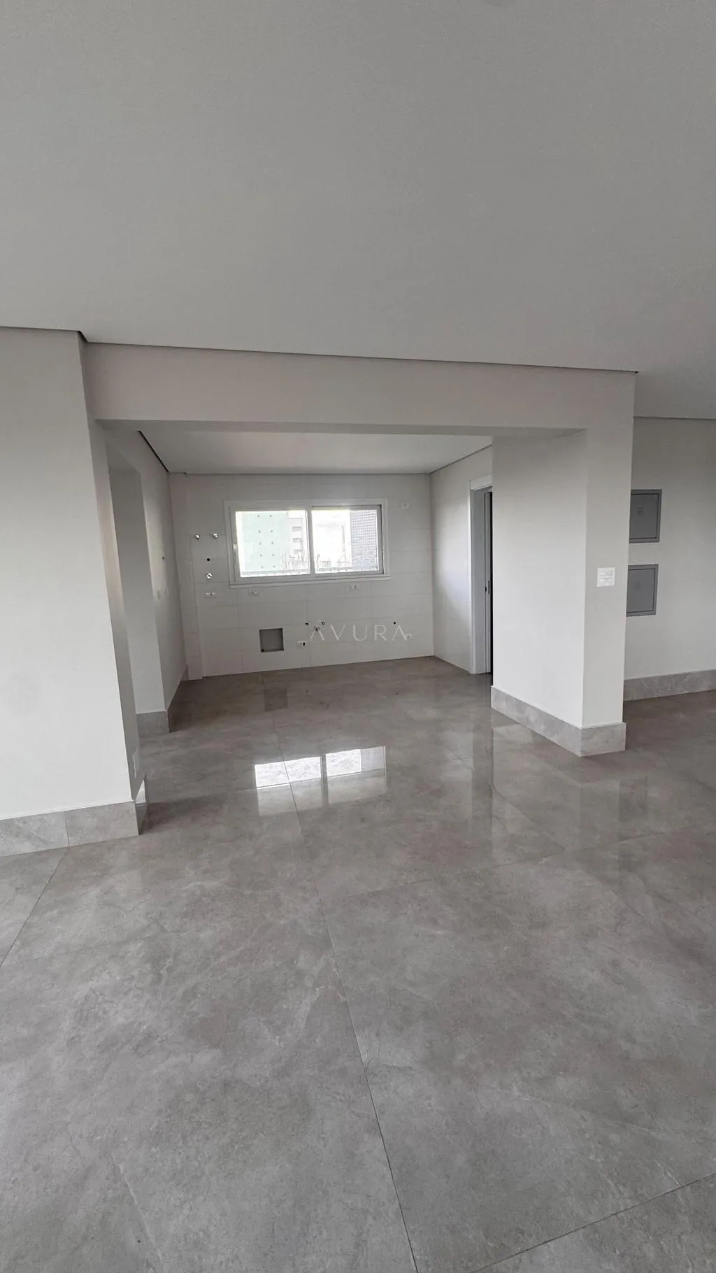 Apartamento à venda em Maringá, Zona 01, com 4 suítes, com 194,26 m², La Residence — foto 5