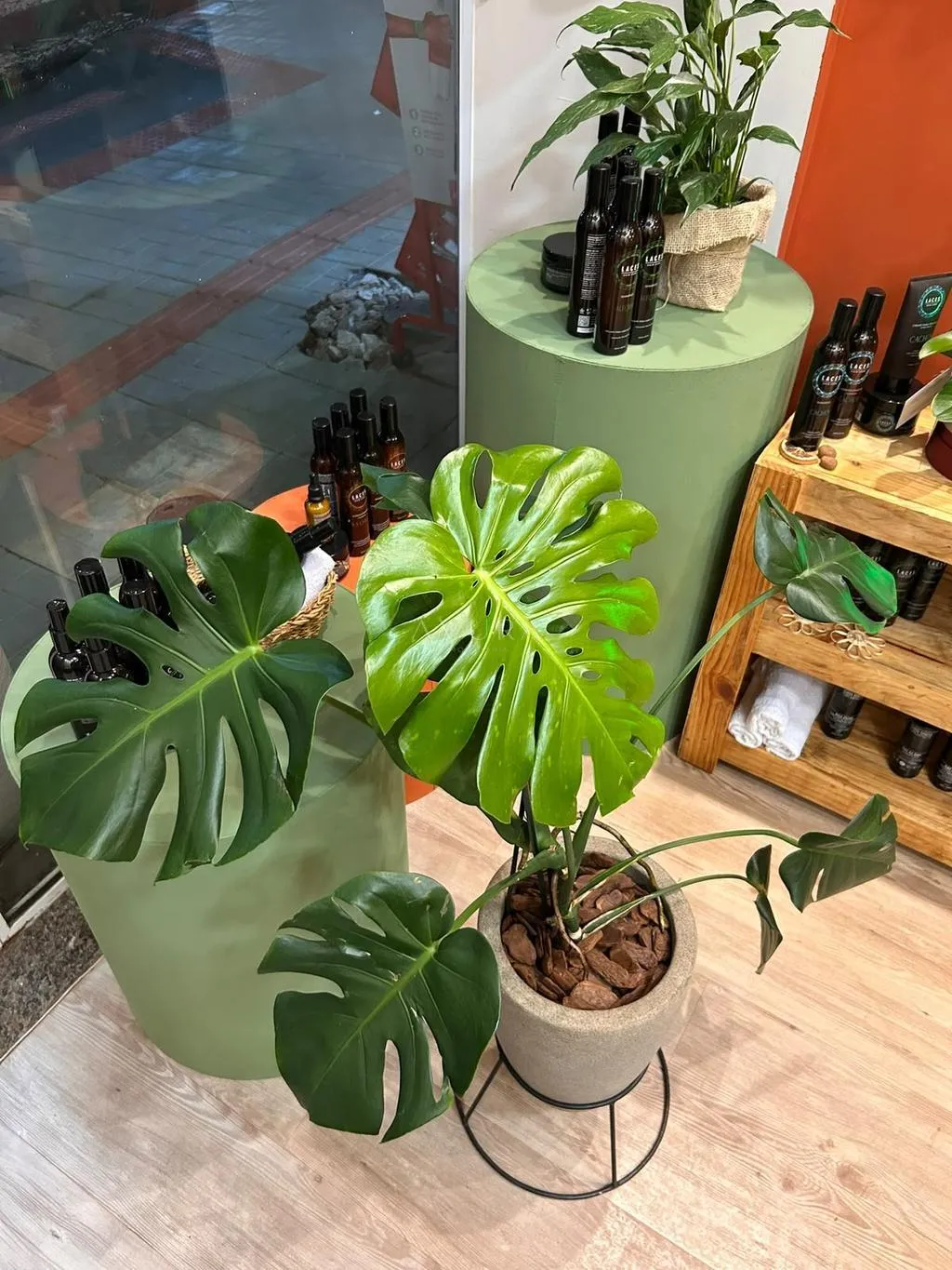 Salão à venda em Maringá, Zona 02, com 80 m², Zona 02 — foto 7