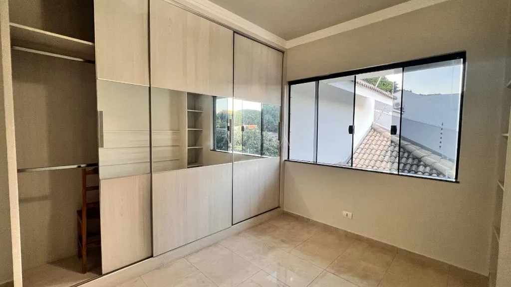 Sobrado à venda em Maringá, Zona 03, com 3 suítes, Zona 03 — foto 4