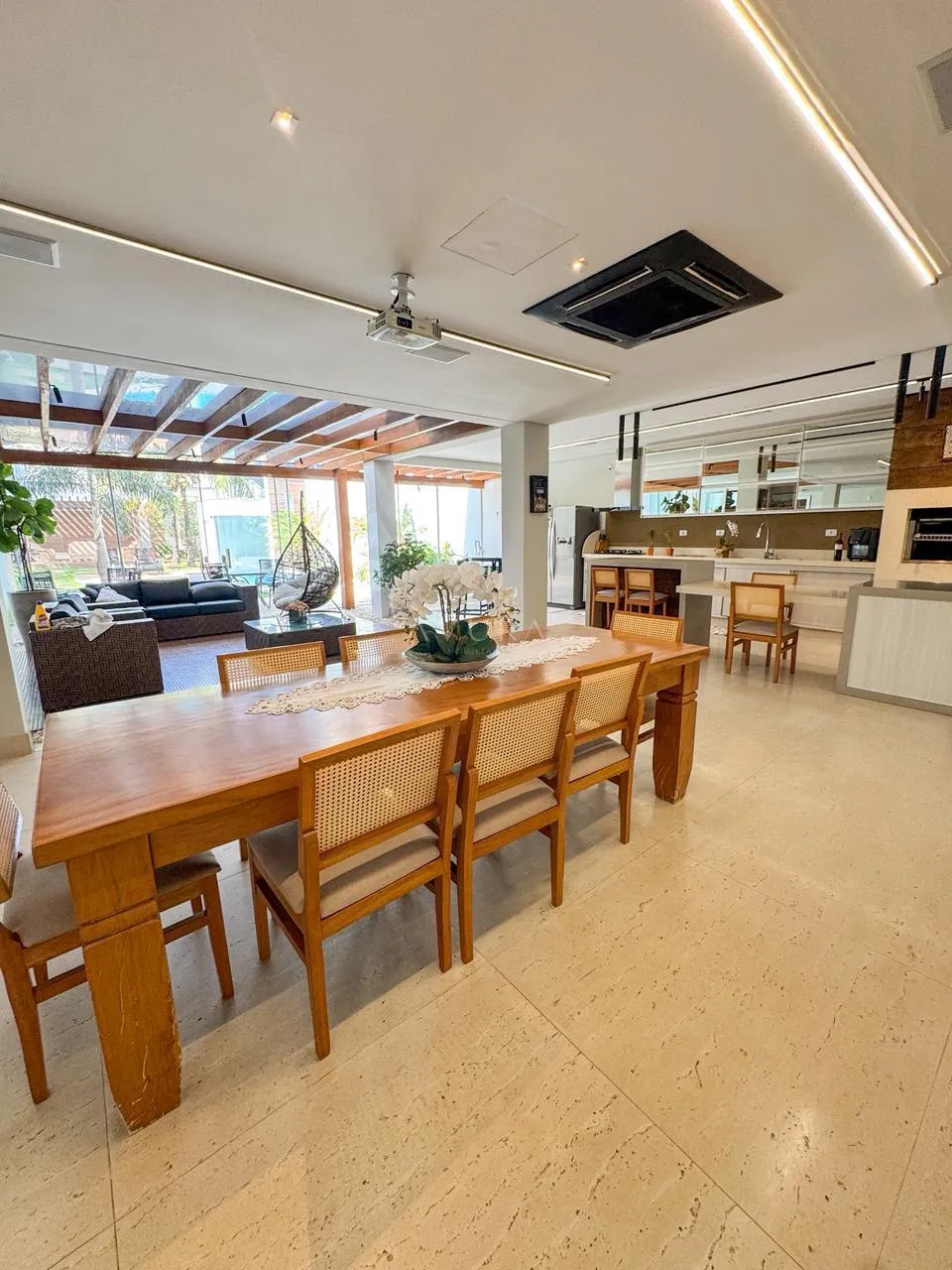 Casa à venda em Maringá, Jardim Novo Horizonte, com 4 suítes, Condomínio Villagio Bourbon — foto 9