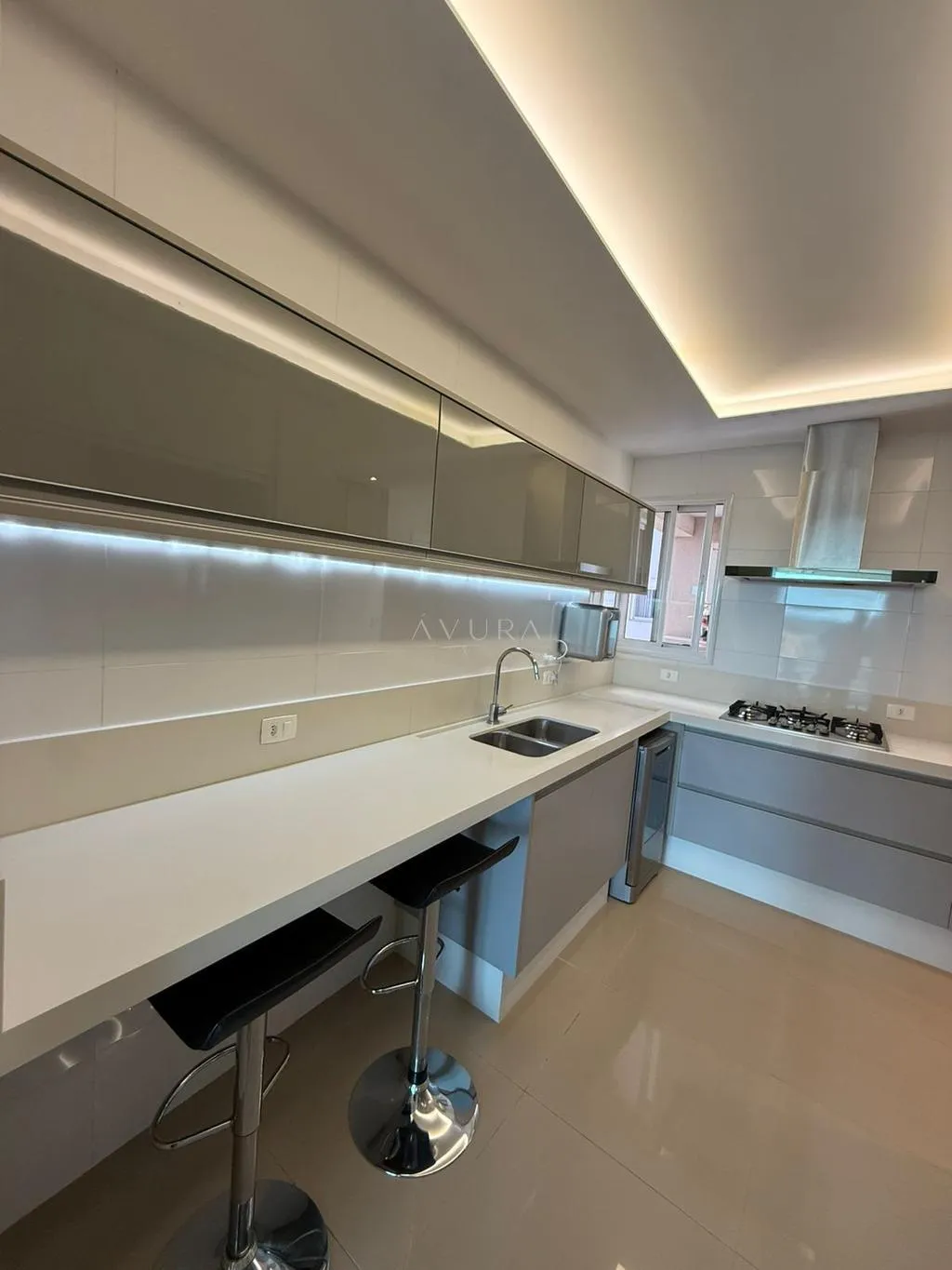 Apartamento à venda em Maringá, Zona 08, com 3 suítes, com 119,99 m², Edifício Maison Montalcino — foto 4